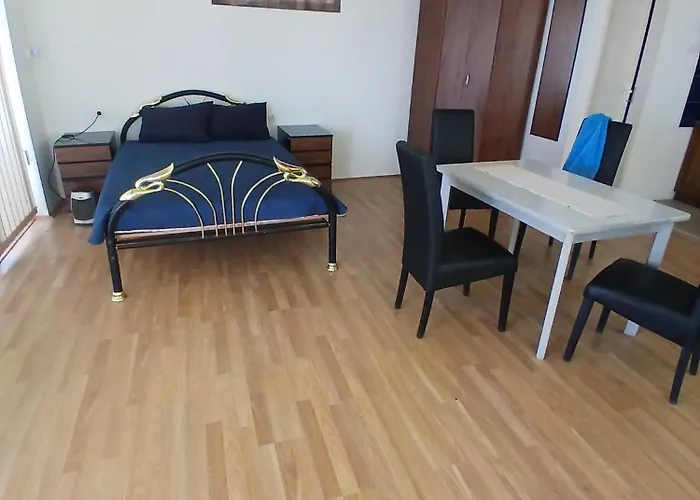 Sobe I Terasa 公寓