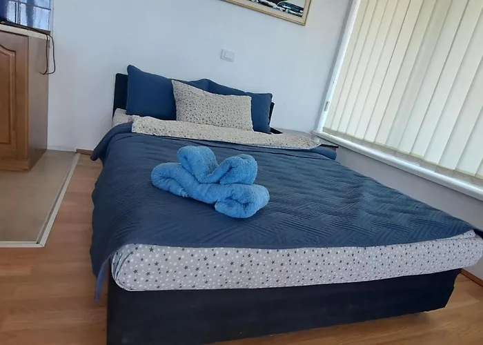 Sobe I Terasa 公寓 *