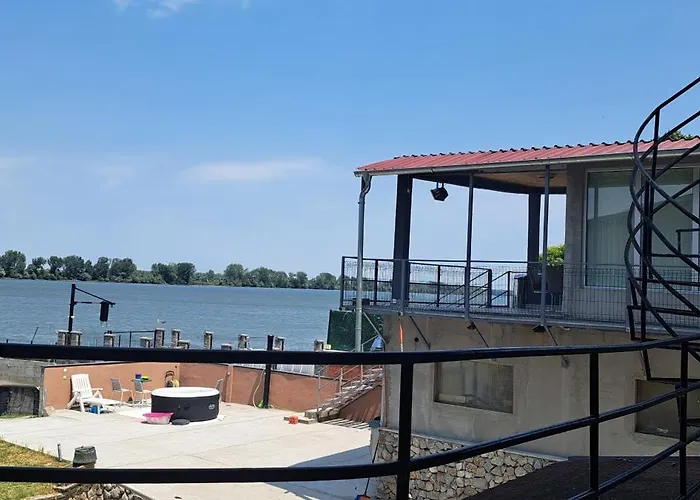 Sobe I Terasa 公寓 斯梅代雷沃